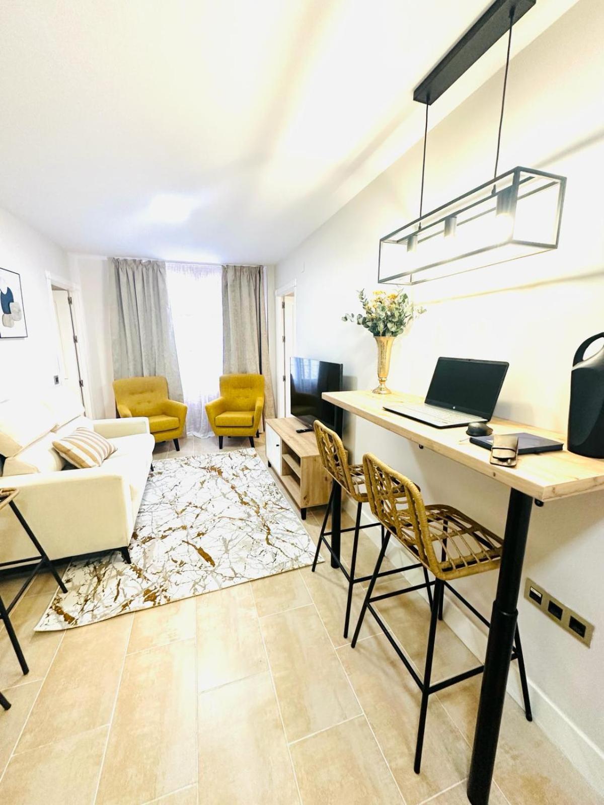 Apartamentos Puente Romano Suites Mérida Exteriér fotografie