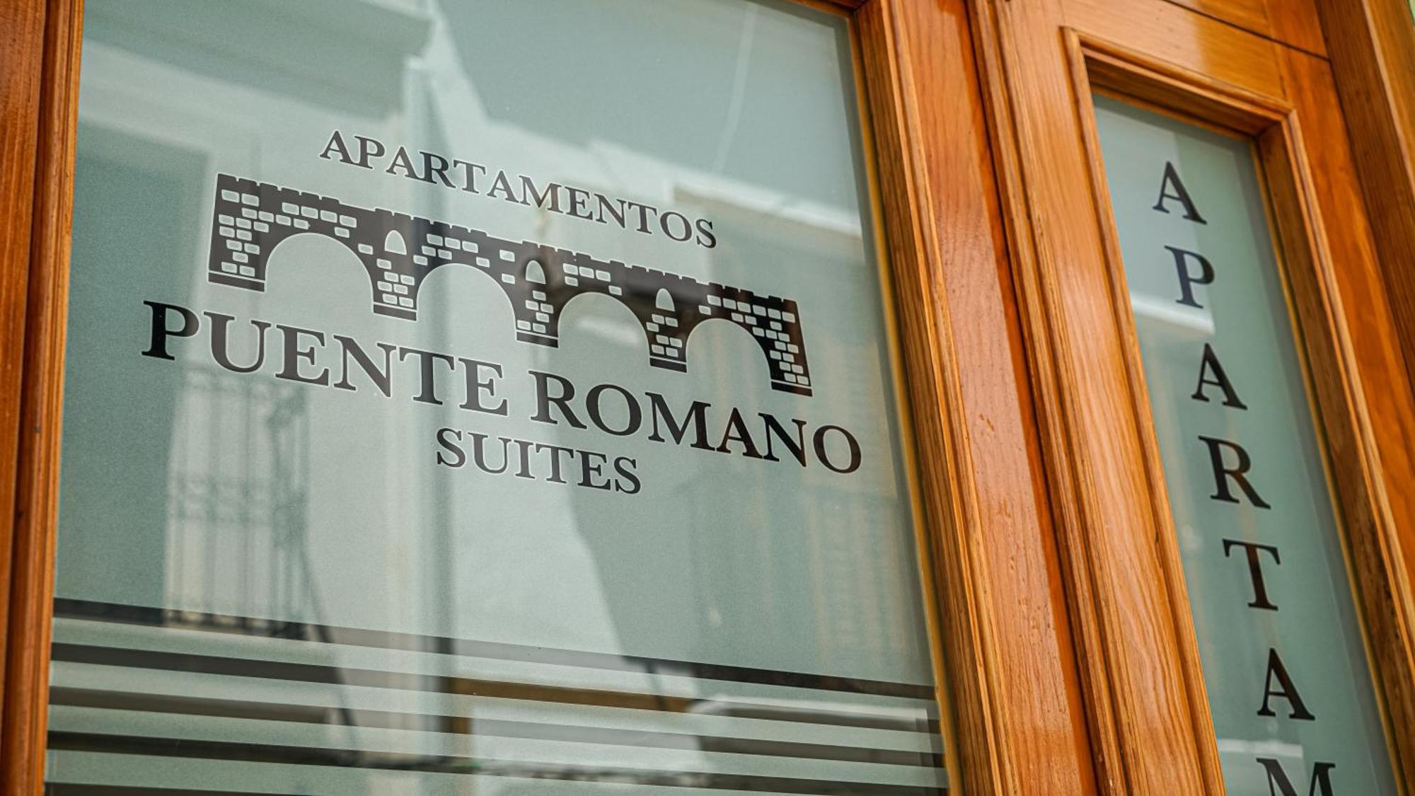 Apartamentos Puente Romano Suites Mérida Exteriér fotografie