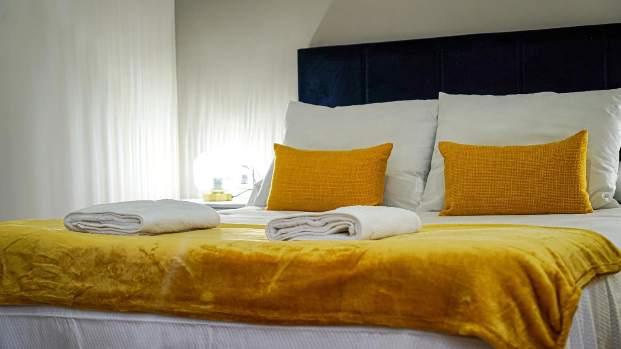 Apartamentos Puente Romano Suites Mérida Exteriér fotografie