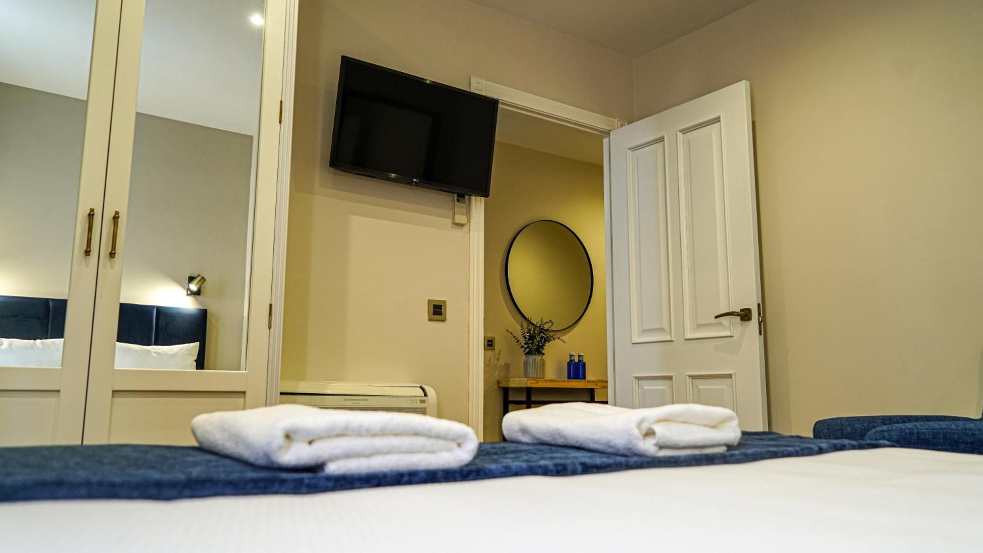 Apartamentos Puente Romano Suites Mérida Exteriér fotografie