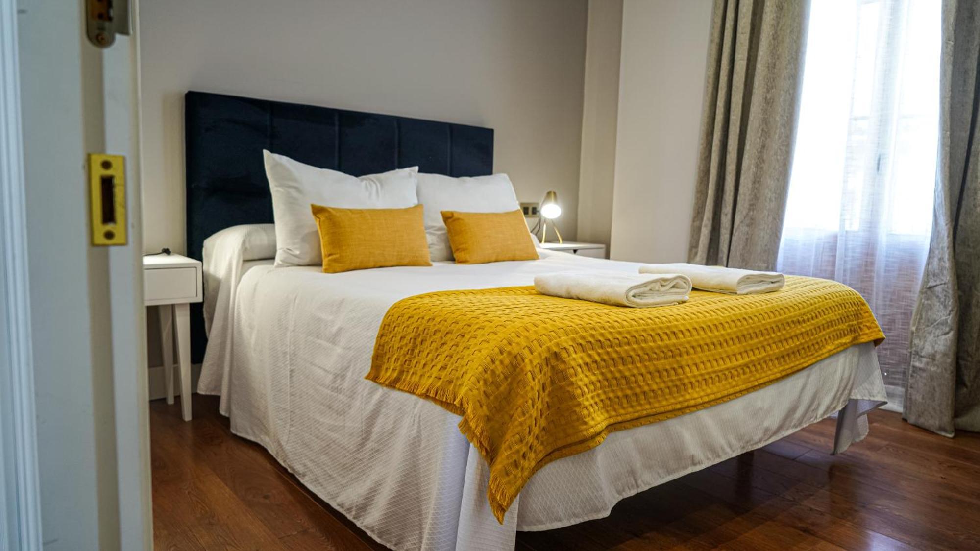 Apartamentos Puente Romano Suites Mérida Exteriér fotografie