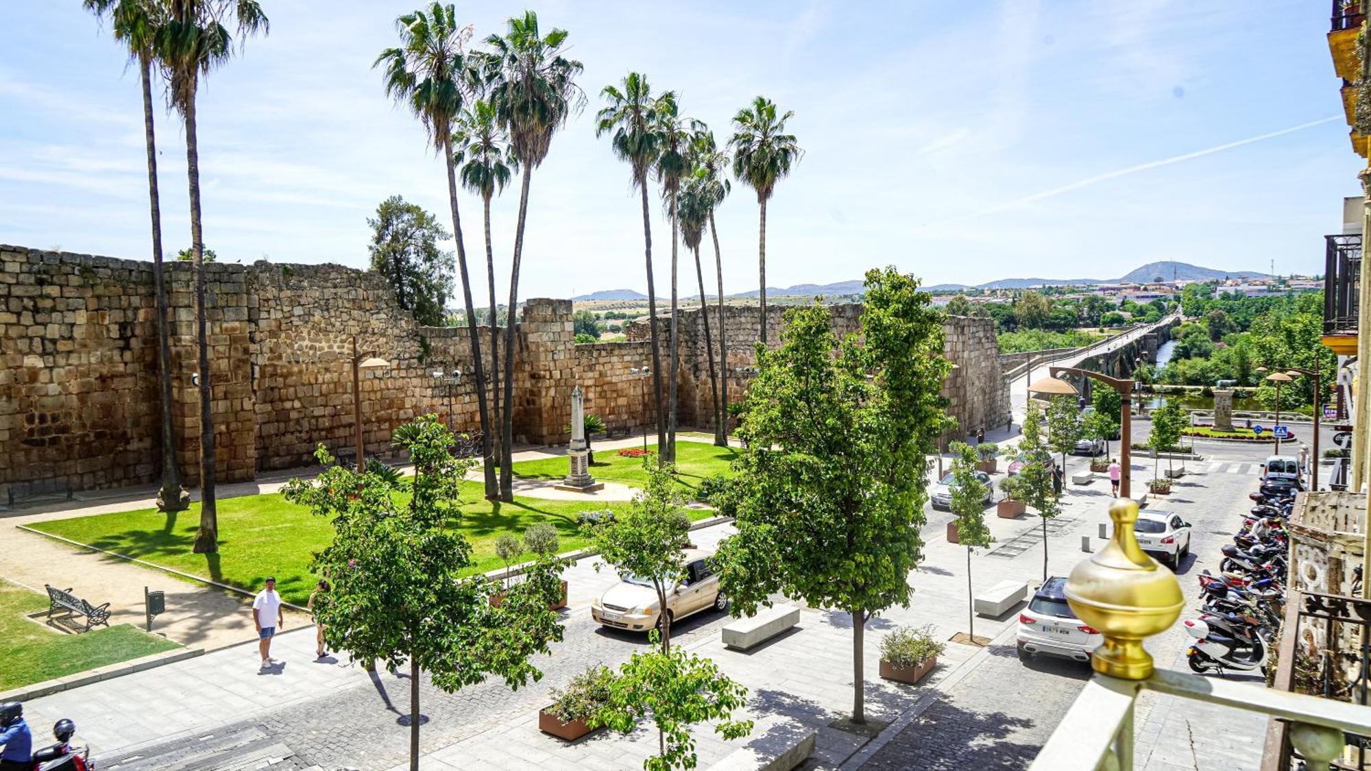 Apartamentos Puente Romano Suites Mérida Exteriér fotografie